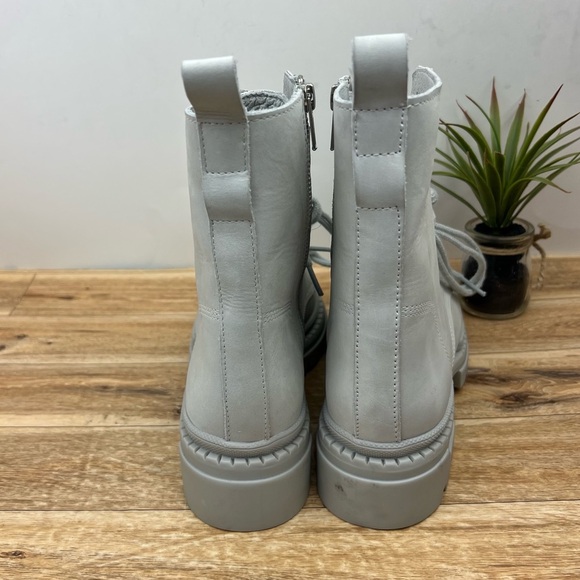 Steve Madden Jamisyn Lace-Up Boot sz 8 - Picture 8 of 11